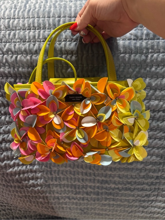 kate spade Handbags - Kate Spade Sam Icon Bouquet Embellished Small Tote